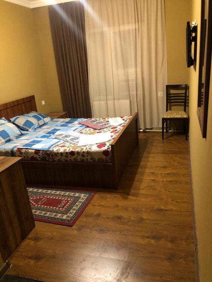 Hotel Nikea Paradiso Kutaisi Esterno foto