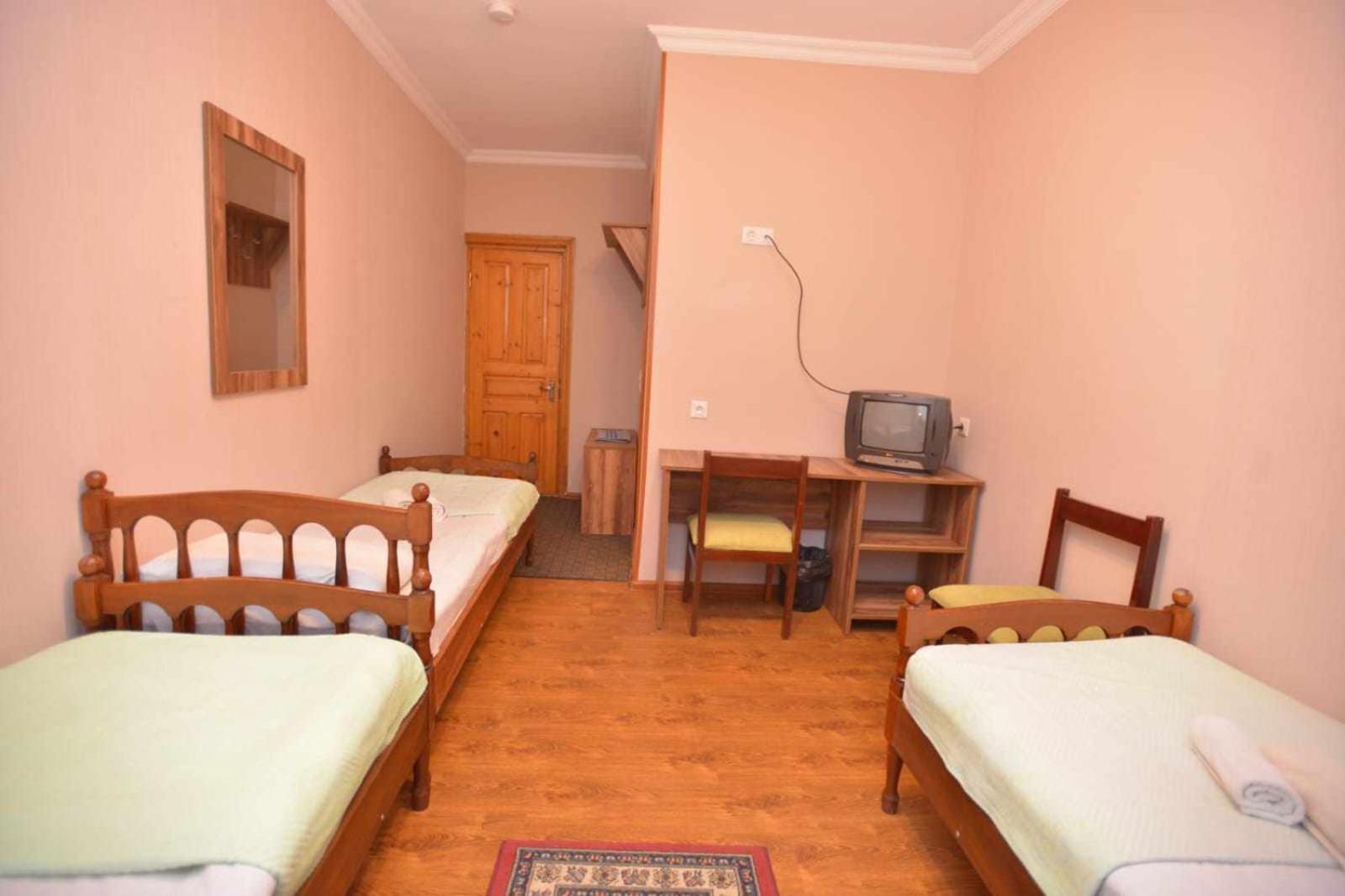 Hotel Nikea Paradiso Kutaisi Esterno foto